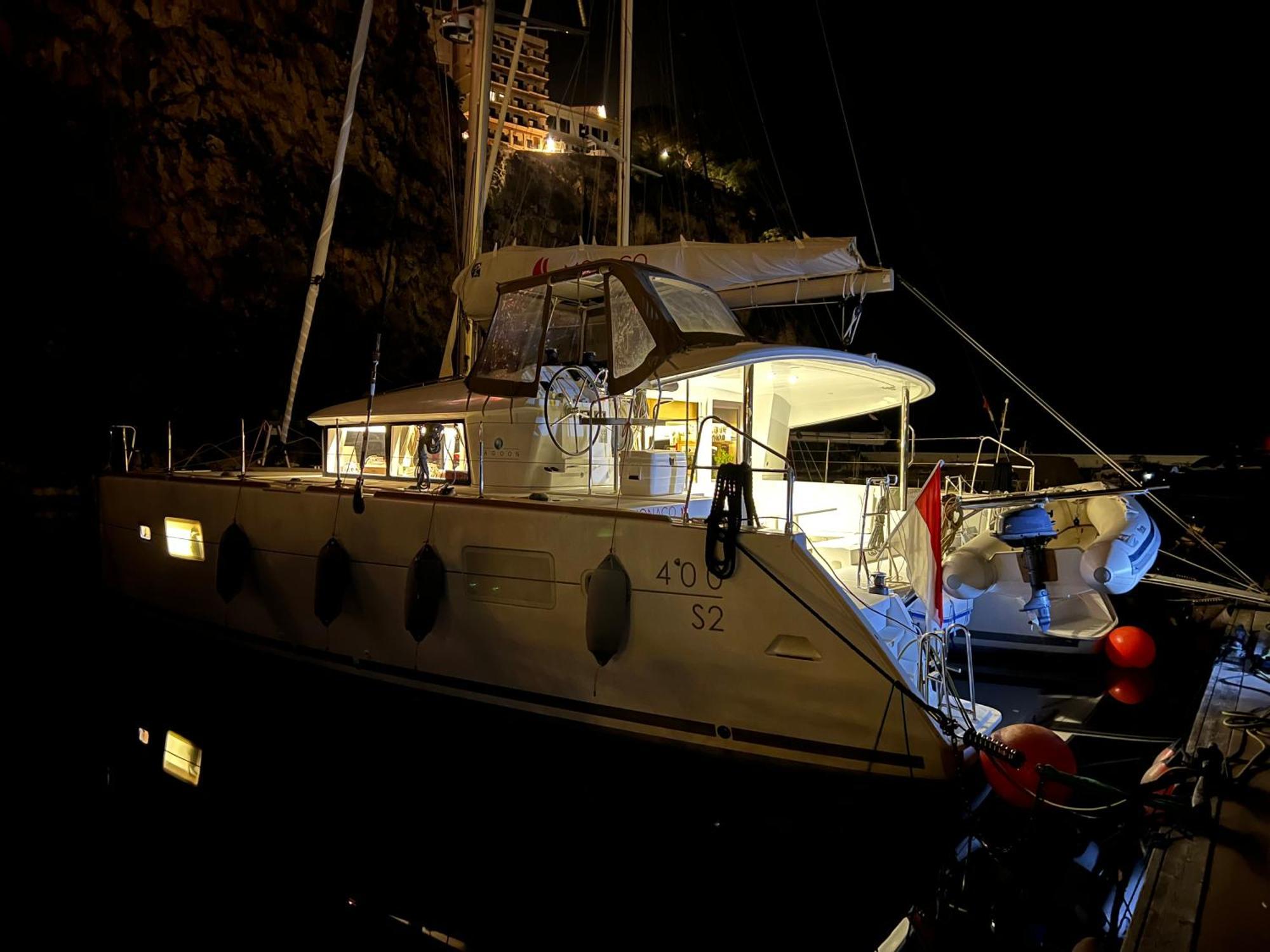 ホテル Red Sail モンテ・カルロ エクステリア 写真